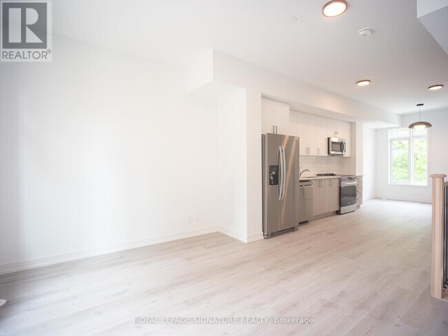 Building Photo - 64B Tisdale Ave