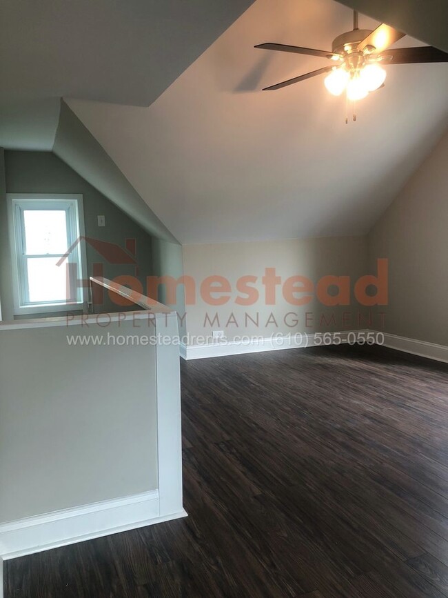 Building Photo - 3 BEDROOM HOME IN CLIFTON HEIGHTS!