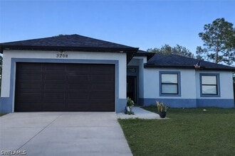 Building Photo - 3208 31st St W