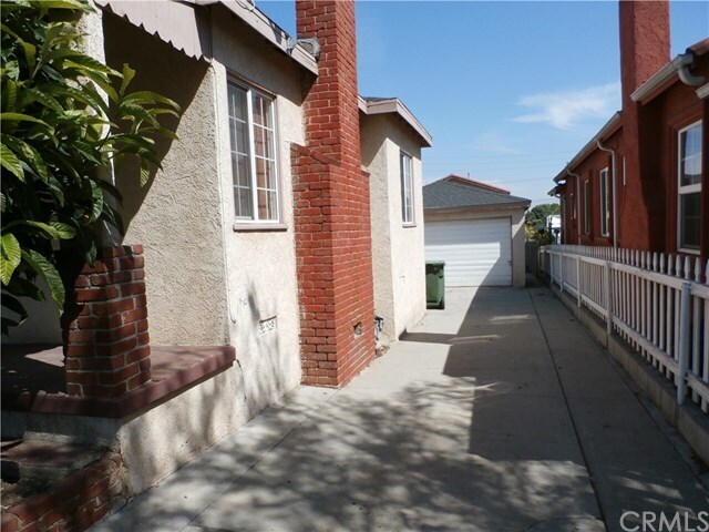 Building Photo - 466 S McBride Ave