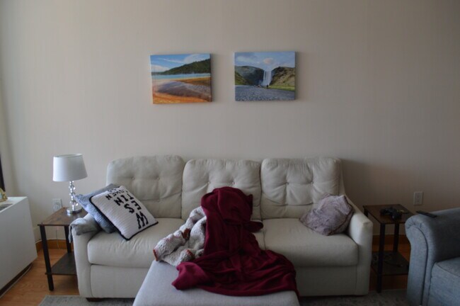 Foto del edificio - 60 Longwood Ave