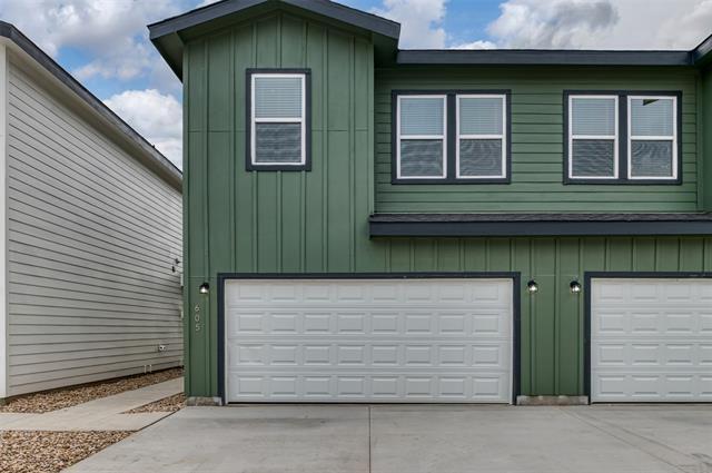 Building Photo - 3501 E Renfro St