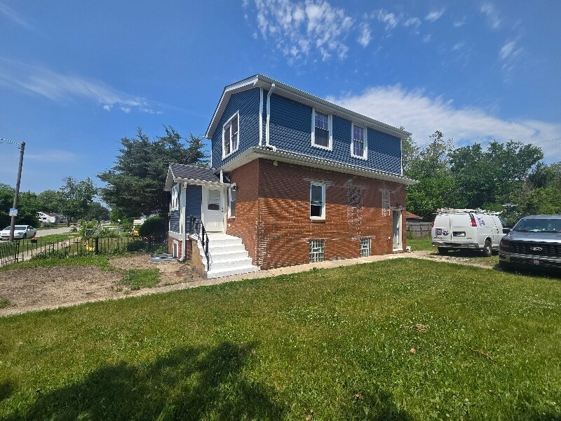 Foto principal - 449 Durbin St