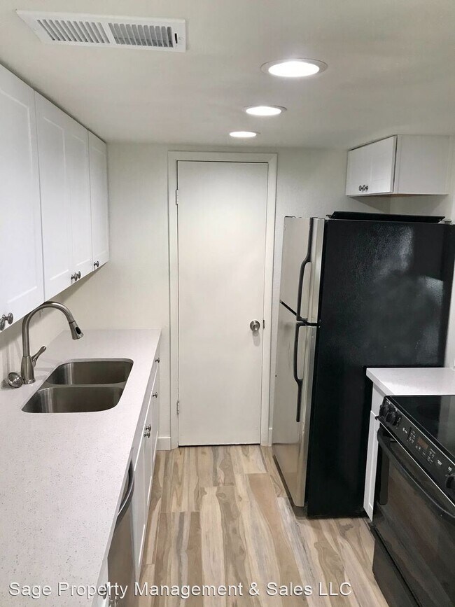 Foto del edificio - 2 br, 1.5 bath House - 4255 N. 81st St.