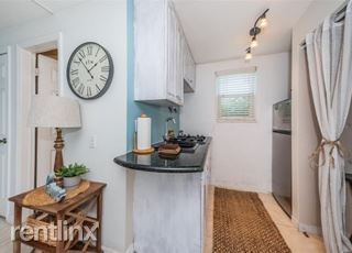 Building Photo - 1 br, 2 bath House - 603 Mandalay Ave # 110