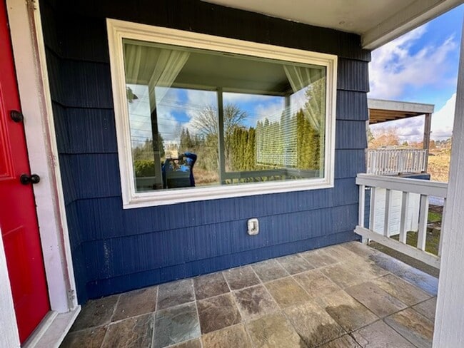 Foto del edificio - 4 Bedroom 1.5 Bath House in Lake Stevens B...