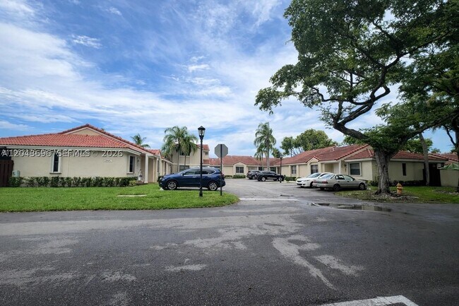 Building Photo - 6012 NW 172nd Terrace
