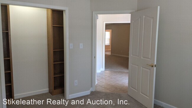 Building Photo - 2 br, 2 bath House - 108 Glen Oaks Court