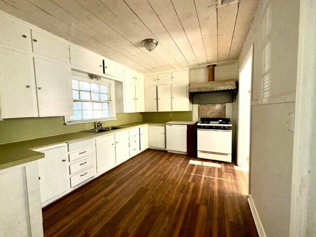 Foto del edificio - 3012 22nd St