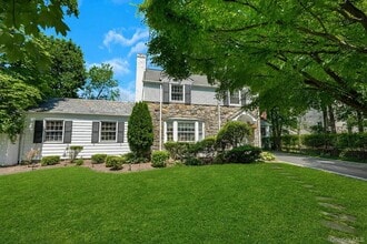 Building Photo - 29 Deerfield Ave