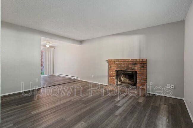 Foto del edificio - 8315 SE 17th Ave