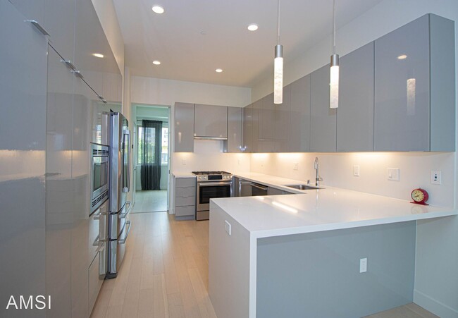 Building Photo - 3 br, 2.5 bath House - 31 Kirkwood Ave