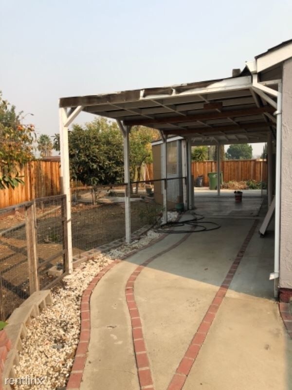 Building Photo - 3 br, 2 bath House - 2511 Brownstone Ct
