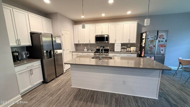 Foto del edificio - 14220 Halden Ridge Way