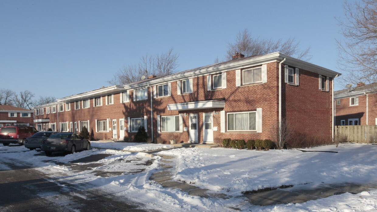 Foto del edificio - 1220-1228 N Boxwood Dr