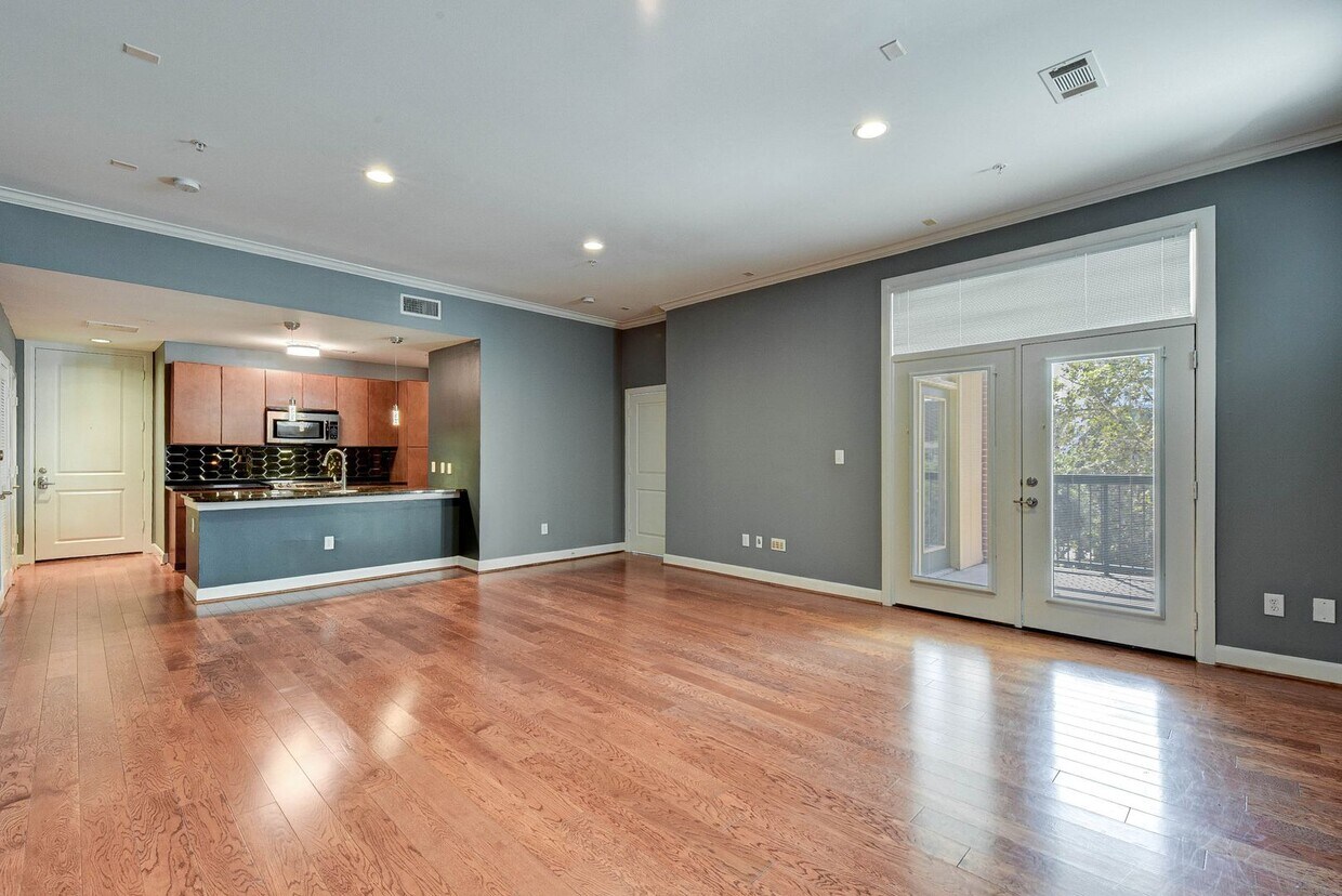 Primary Photo - 2 Bedroom Condo Located in Midtown!