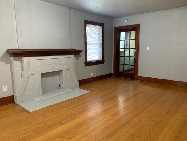 Building Photo - 1417 1/2 NW 16th