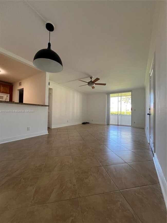 Foto del edificio - 22795 SW 66th Ave