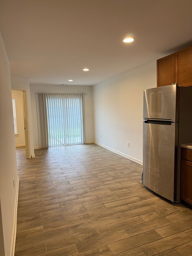Photo - 4012 Delaware Ave Townhome