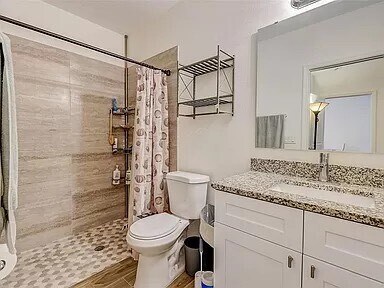 Foto del edificio - 97 N Goldwyn Ave