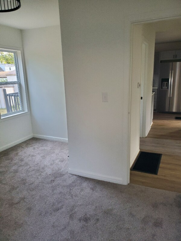 Foto del edificio - 2012 Marston Rd