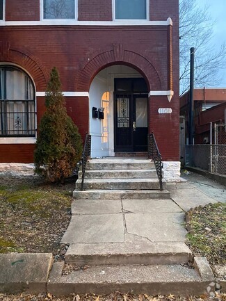 Building Photo - 1108 S 1st St