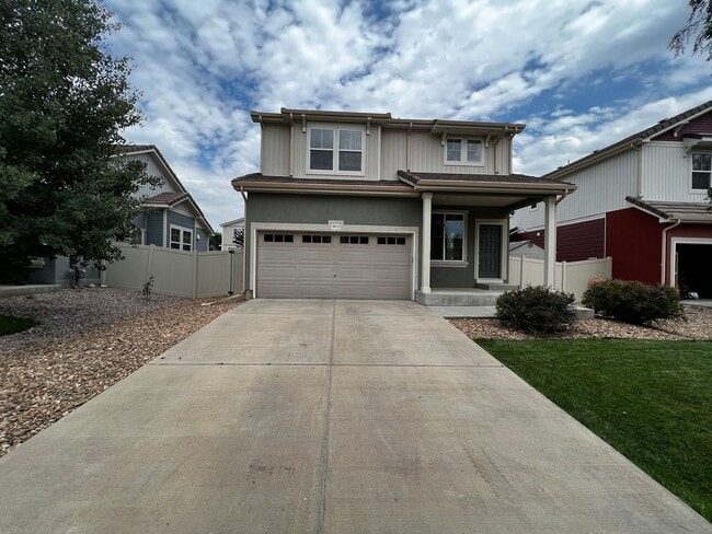 Building Photo - Gorgeous 3 Bed 2.5 Bath Home in Thompson River Ranch!