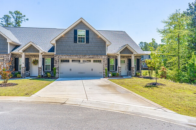 Building Photo - 315 Mashie Ct