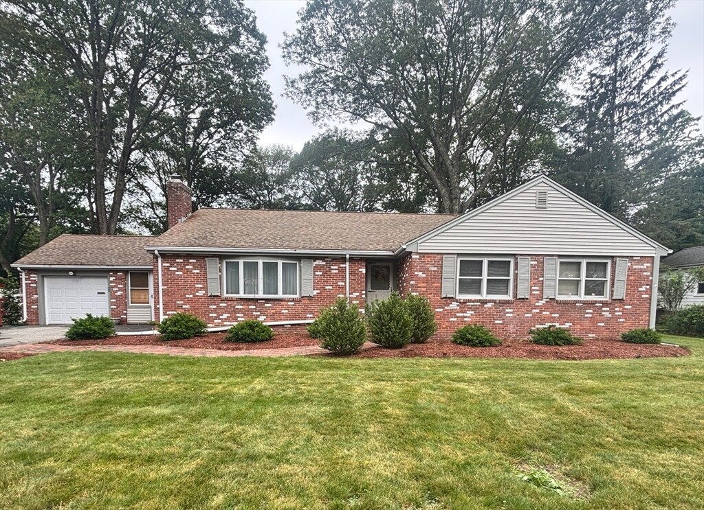 Primary Photo - 88 Sutherland Rd