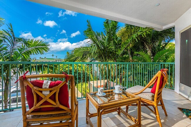 Foto del edificio - Fully Furnished 2 Bed/ 2 Bath Hale Kanani Condo, Across the Street from The Cove & Charley Young ...