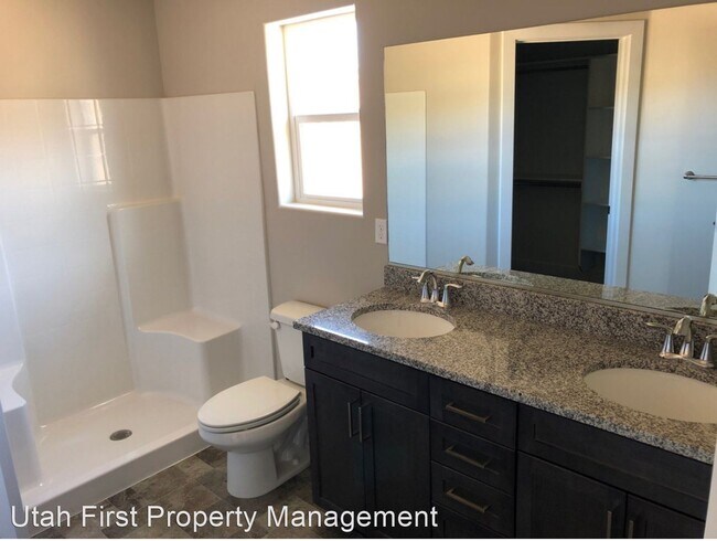 Building Photo - 3 br, 2.5 bath House - 1549 S 1450 W #C