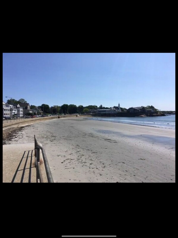 70 Eastern Ave Unit 2, Lynn, MA 01902 Room for Rent in Lynn, MA