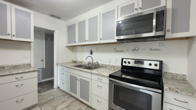 Foto del edificio - 1480 Alecia Dr