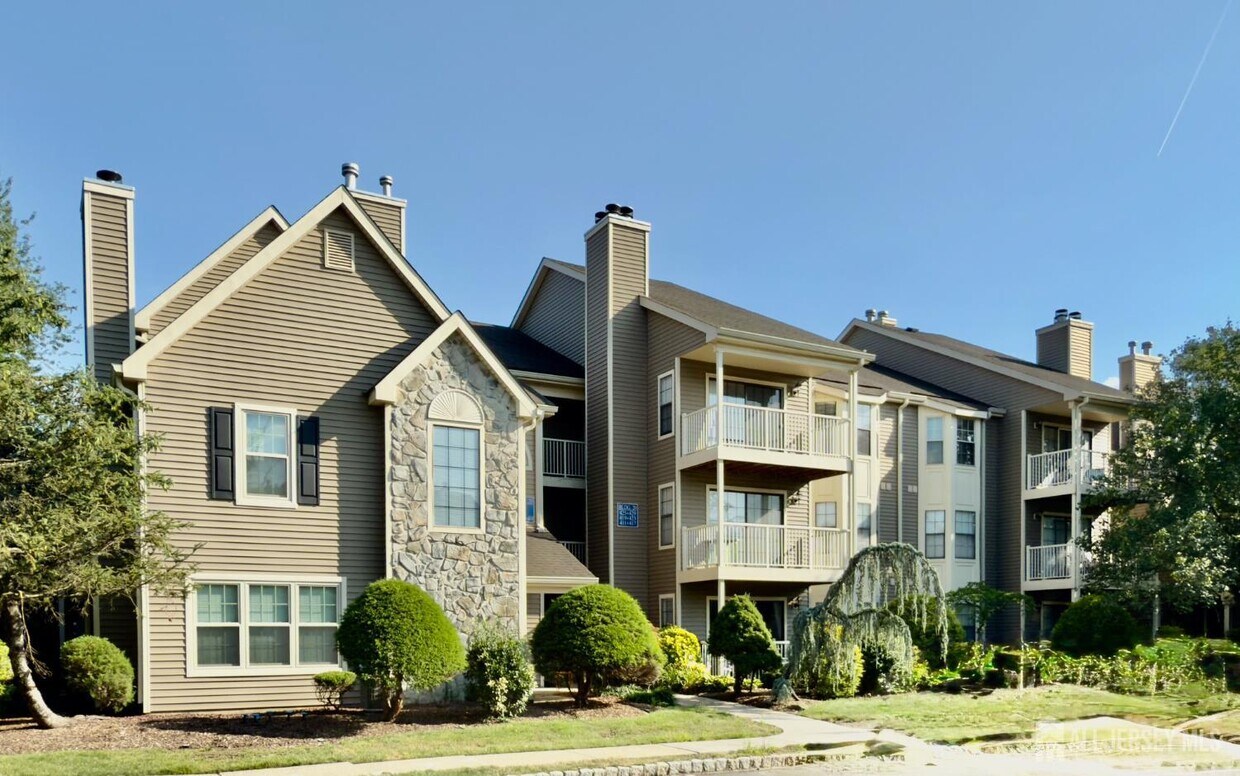 Foto principal - 429 Meade Ct