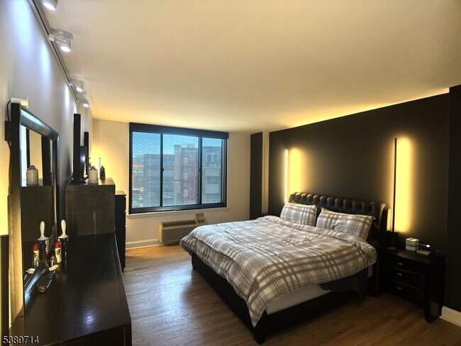 Foto del edificio - 415 Newark St.