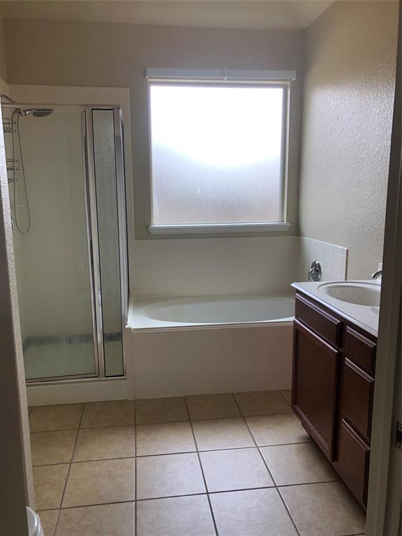 Building Photo - 18322 Weston Park Dr