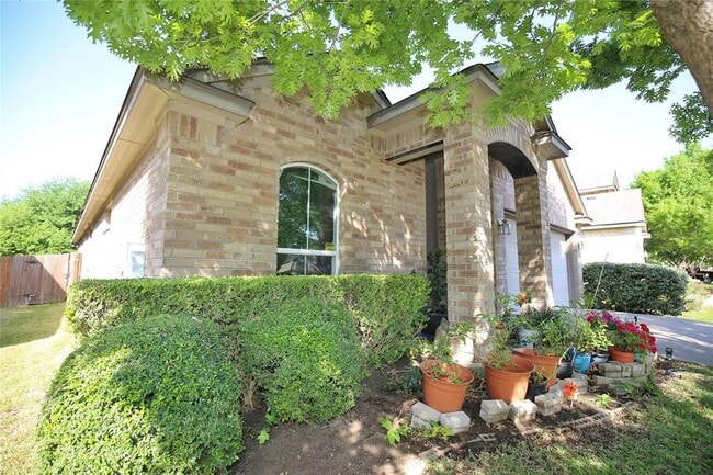 Foto del edificio - 11116 McKinney Springs Dr