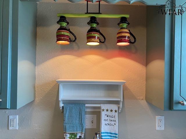 Foto del edificio - 4660 Briarwood Dr