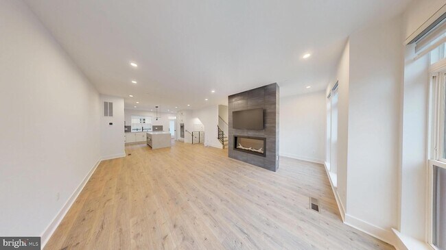 Foto del edificio - 5617 Vermillion Cir