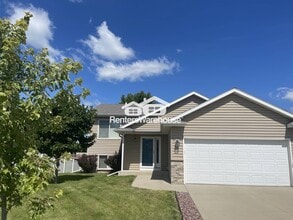 Building Photo - 5911 Excalibur Ct NW