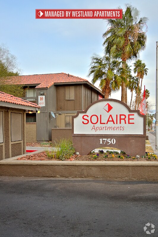 Building Photo - 1750 Karen Ave