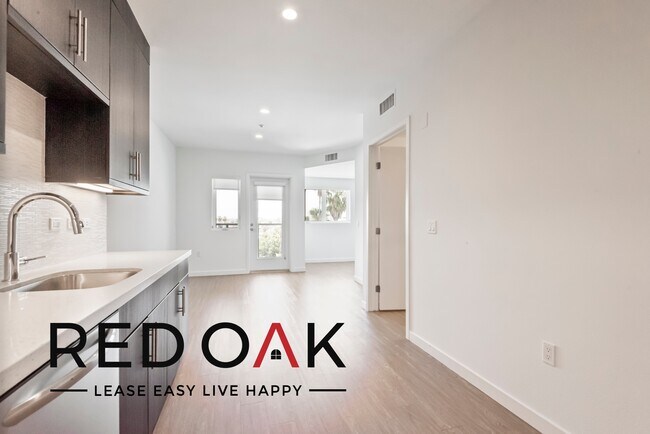 Foto del edificio - 11405 Chandler Blvd