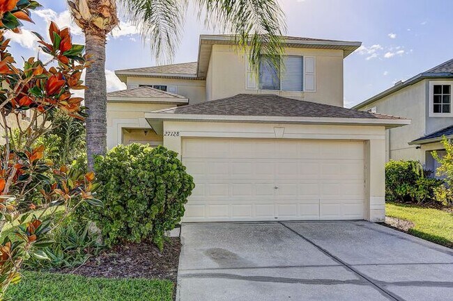 Foto del edificio - Prime Northwood Home on a Conservation Lot...