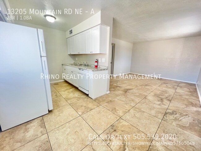 Building Photo - Remarkable 2 Bedroom, 1 Bath In The NE!