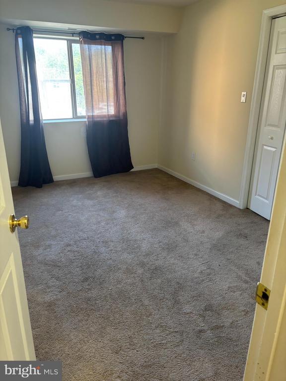 Foto del edificio - 4116 Ames St NE