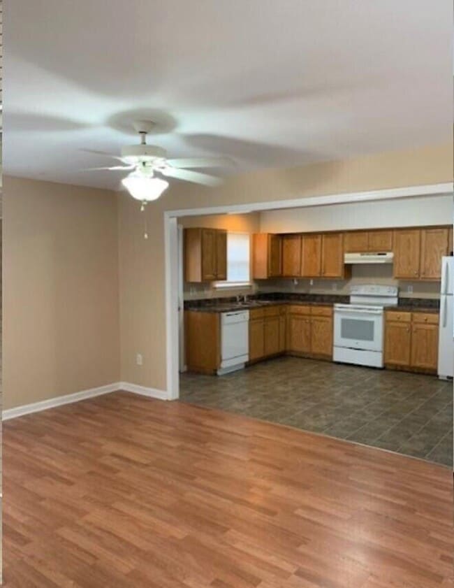 Building Photo - 2348 Grovers Mill Ct SE