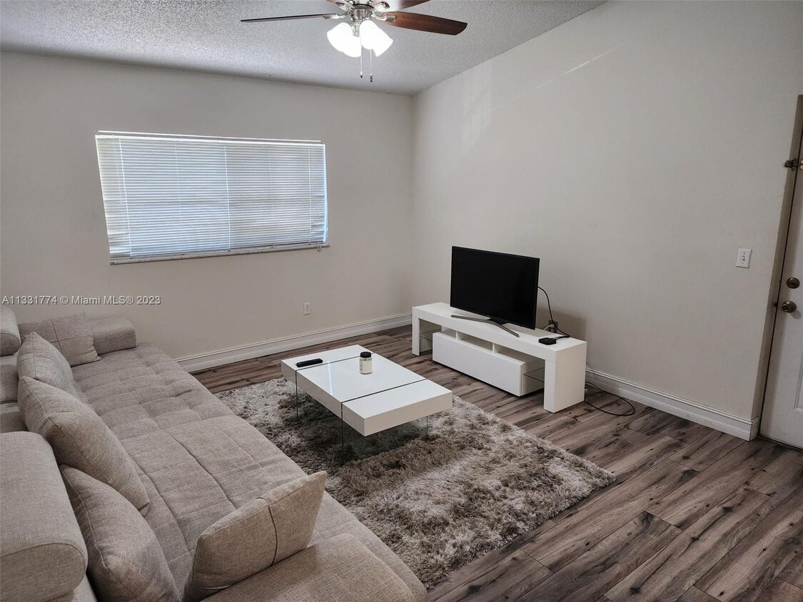 3700 N 56th Ave Unit 1029, Hollywood, FL 33021 Apartment for Rent in