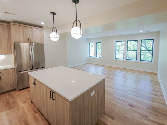 Foto del edificio - 2015-19 W. Ainslie / 4855-57 N. Seeley