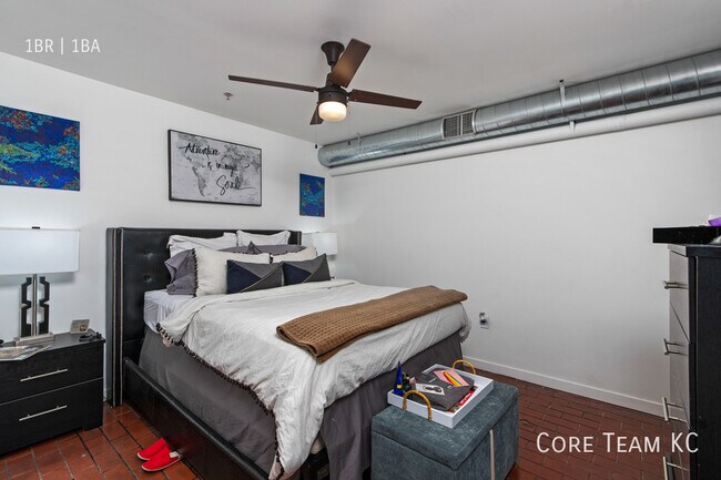 Foto del edificio - 1180 E 30th St