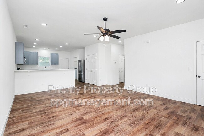 Foto del edificio - 904 Warren St